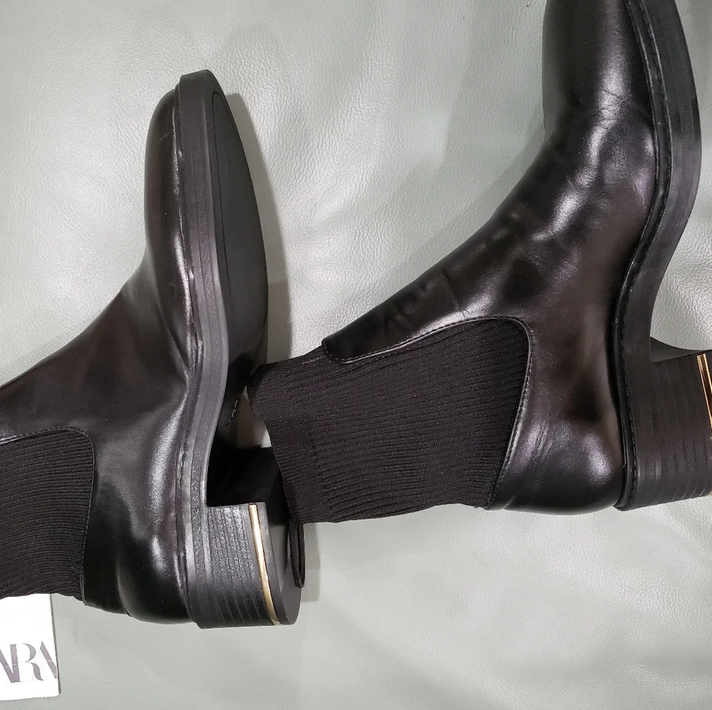 BRAND NEW W TAGS  ZARA ANKLE BOOTS - Picture 5 of 13